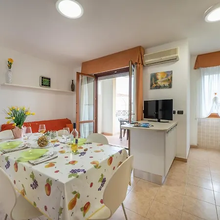 Apartment Trilo Gemelli 1