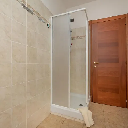 Apartamento Trilo Gemelli 1 *